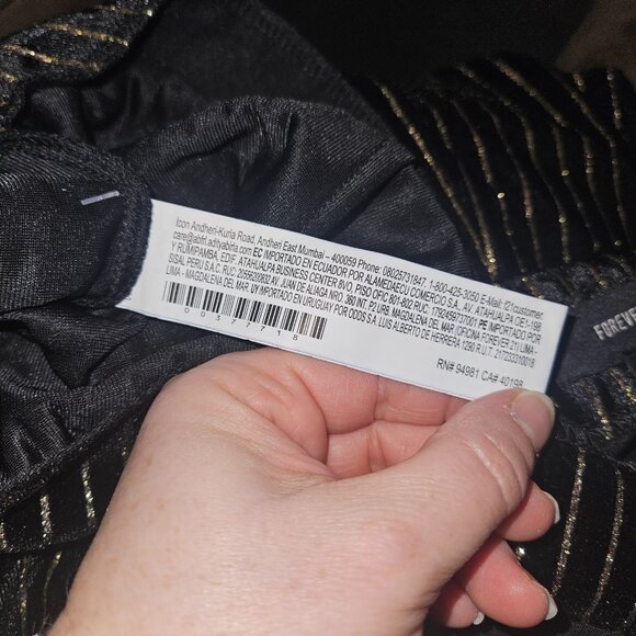 NEW Forever 21 Black Velvet Pants Metallic Gold Stripes Wide Leg Size 3X Holiday - Picture 6 of 16